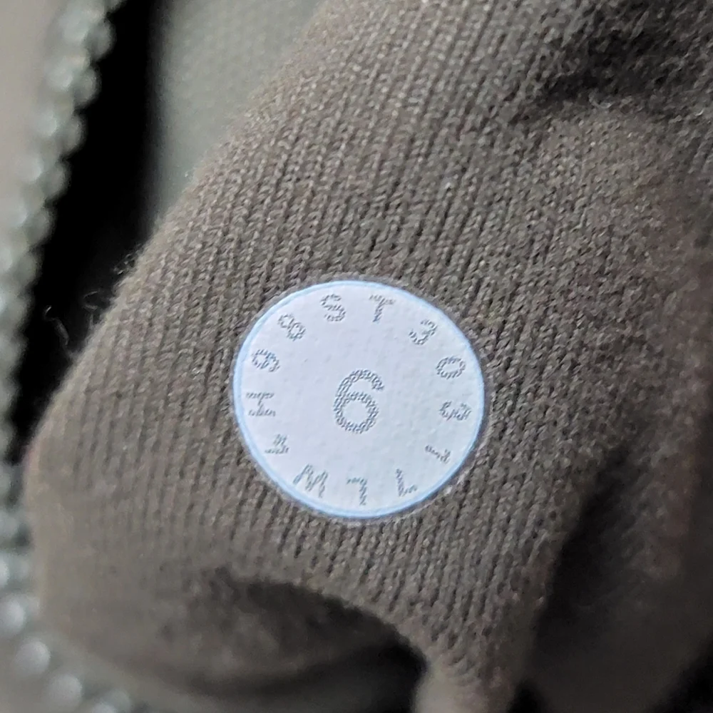 lululemon athletica Olive Green Form-Fitting Zip Jacket - Picture 9 of 9